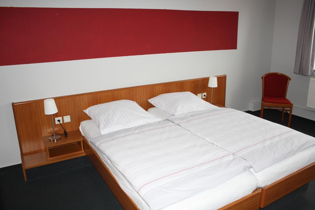 Energie17 Hotel Зарщед Екстериор снимка
