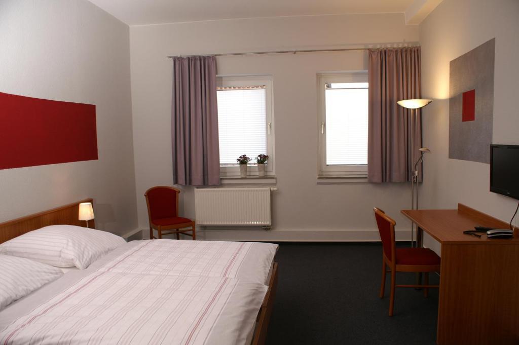 Energie17 Hotel Зарщед Екстериор снимка